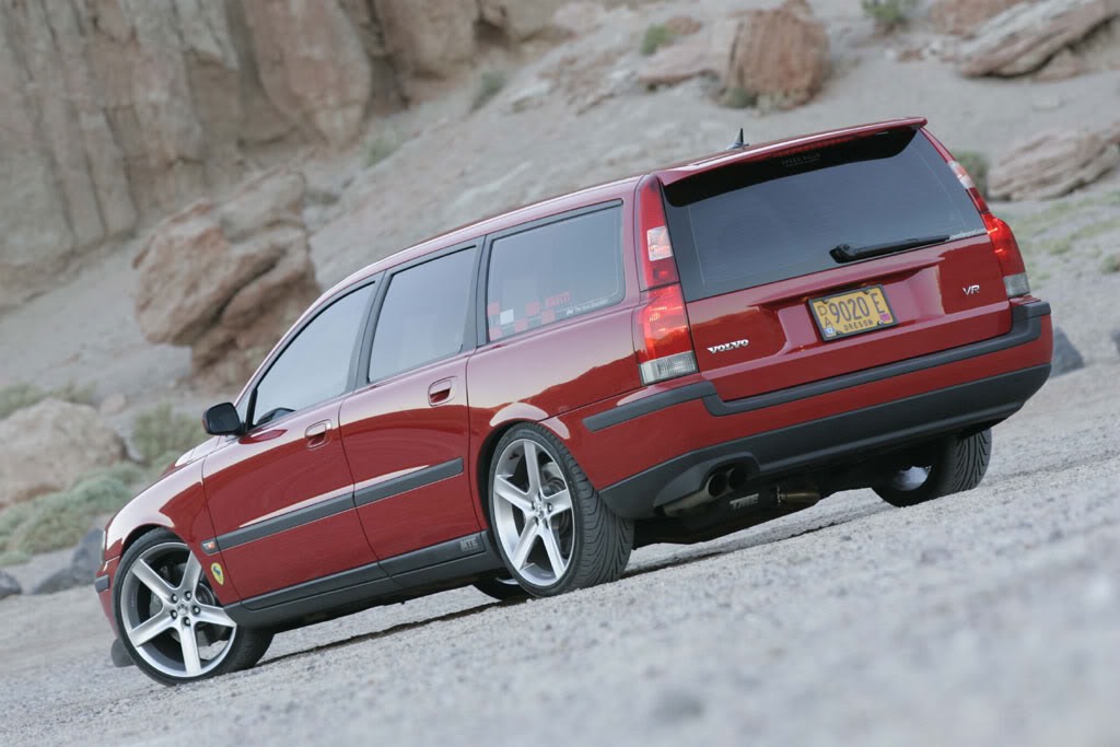 V70R Scott Hart.jpg