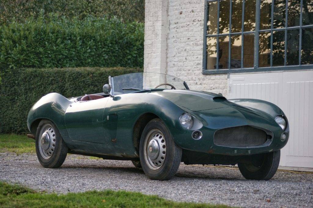 Leo Rizzo's 1956 Arnolt Bristol.jpg