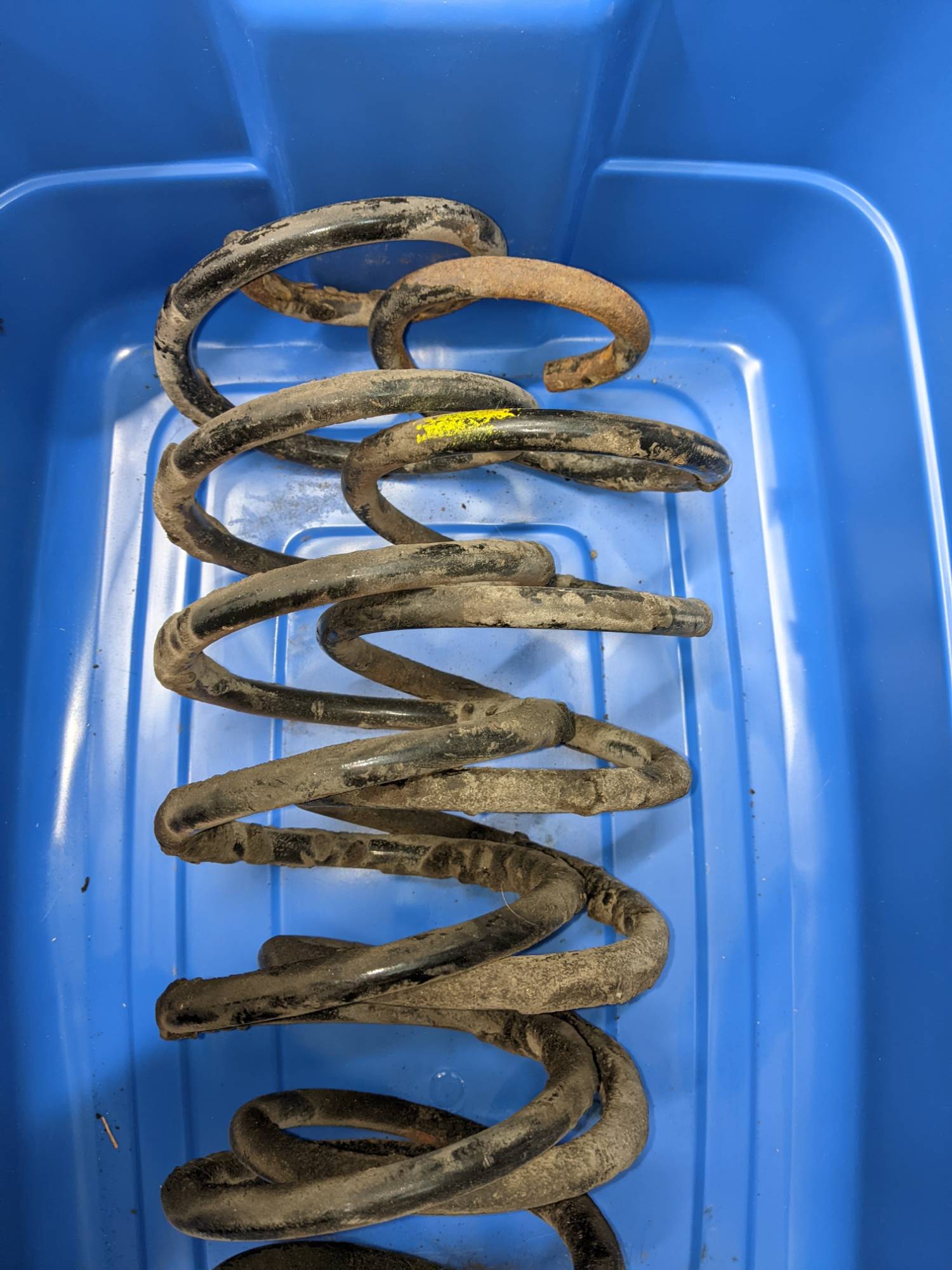 Yellow marked P80 front springs (2)