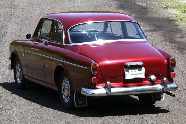 1967_volvo_122.jpg