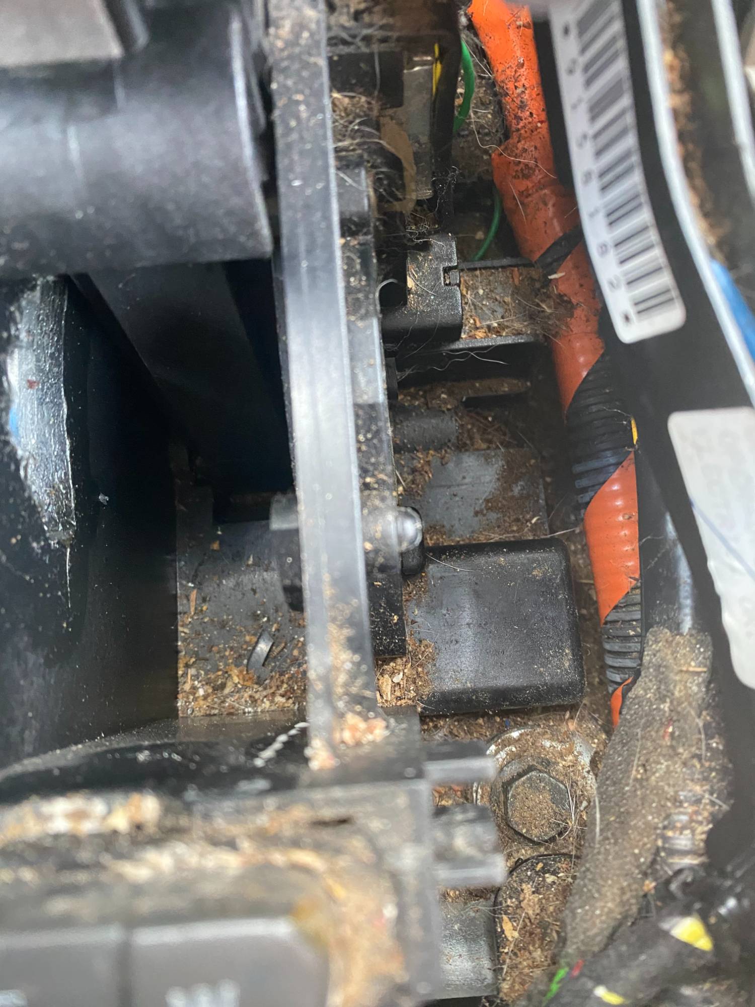 Right Side Rear shifter cavity one relay.jpg