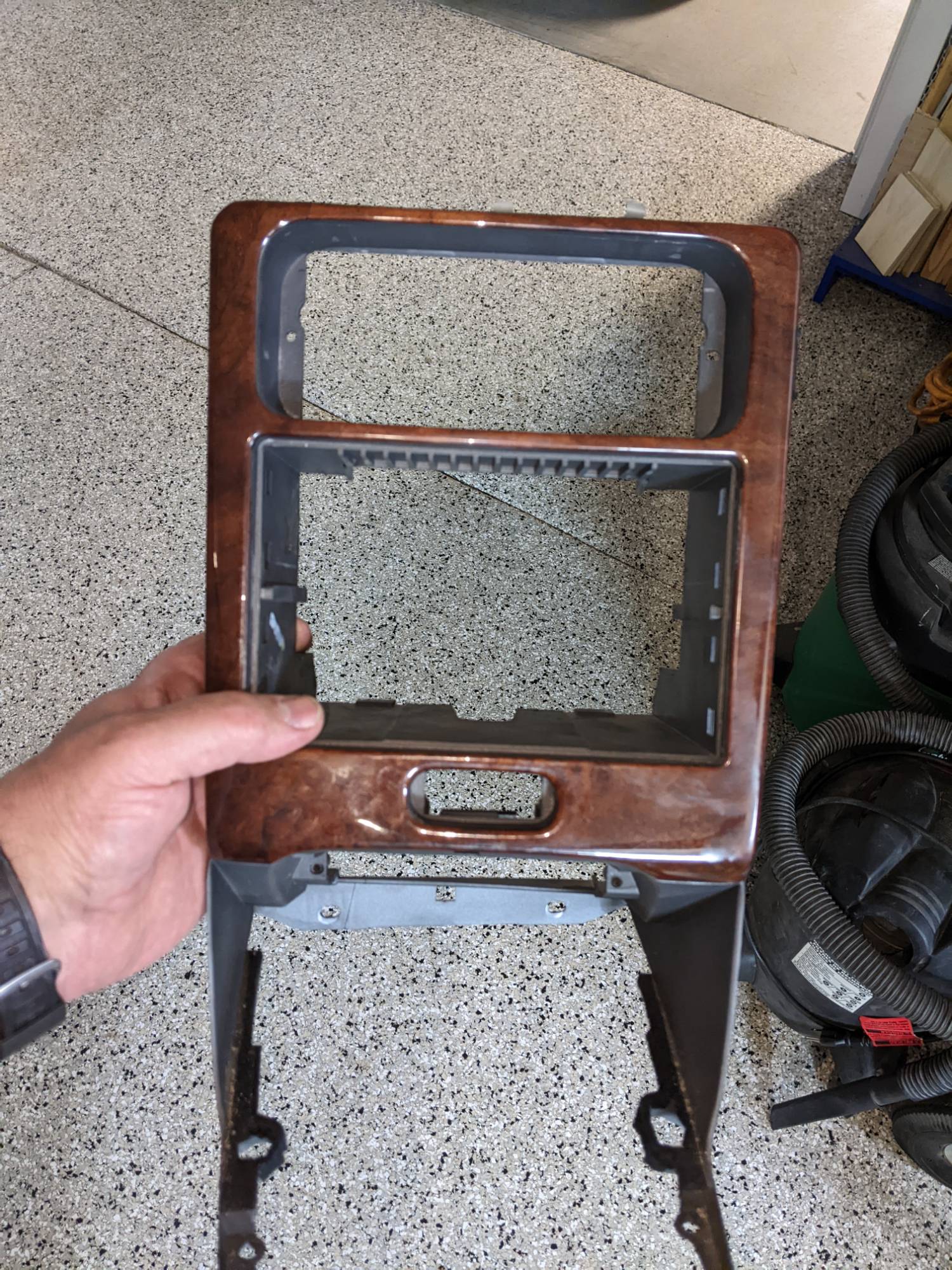 Center dash wood section