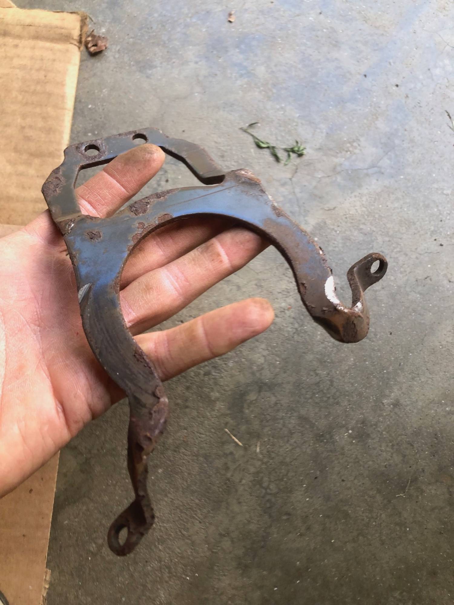 Monstrous noise makers Volvo V50 IMG_3808.jpg