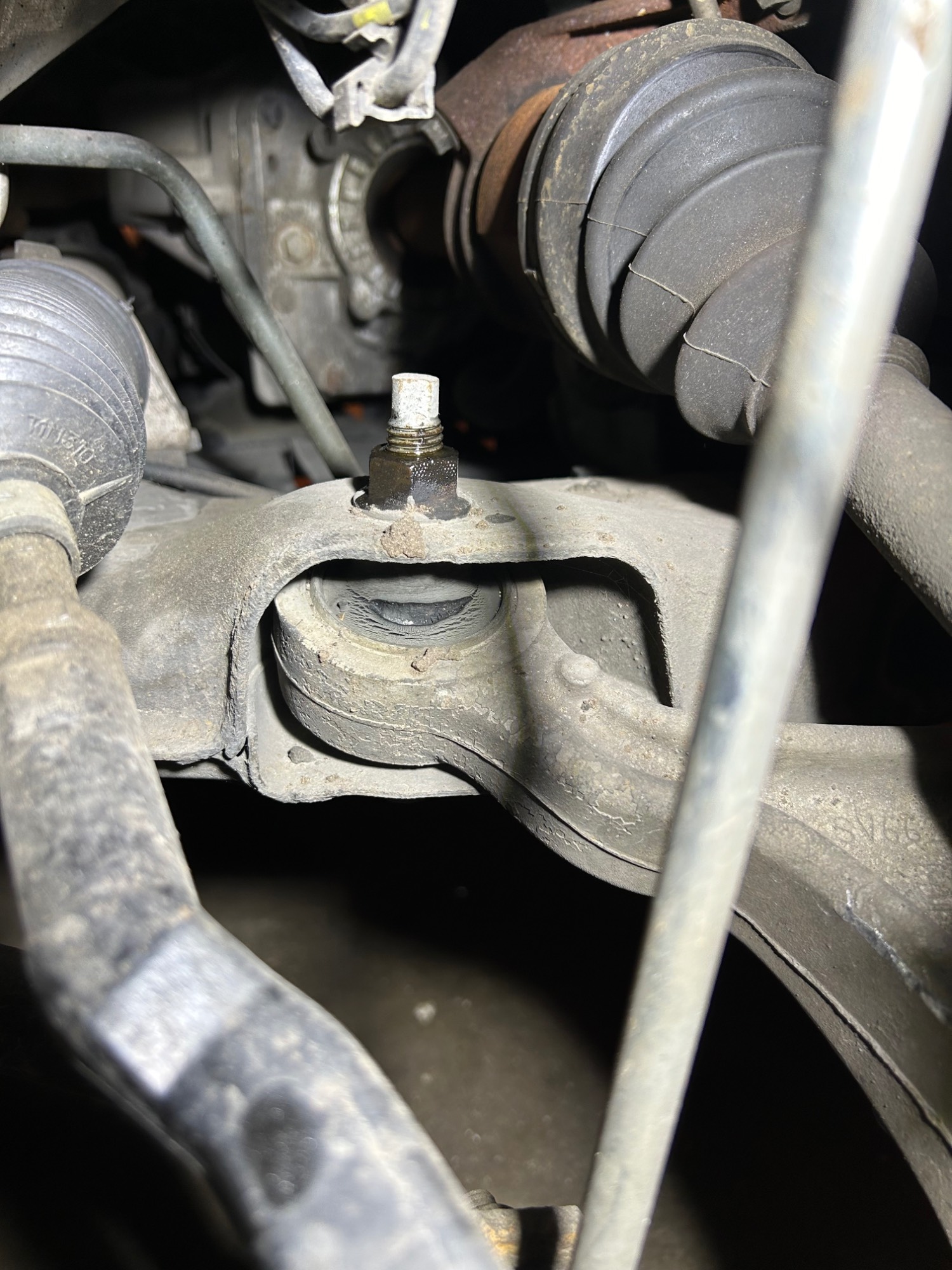 driver's side bushings 1