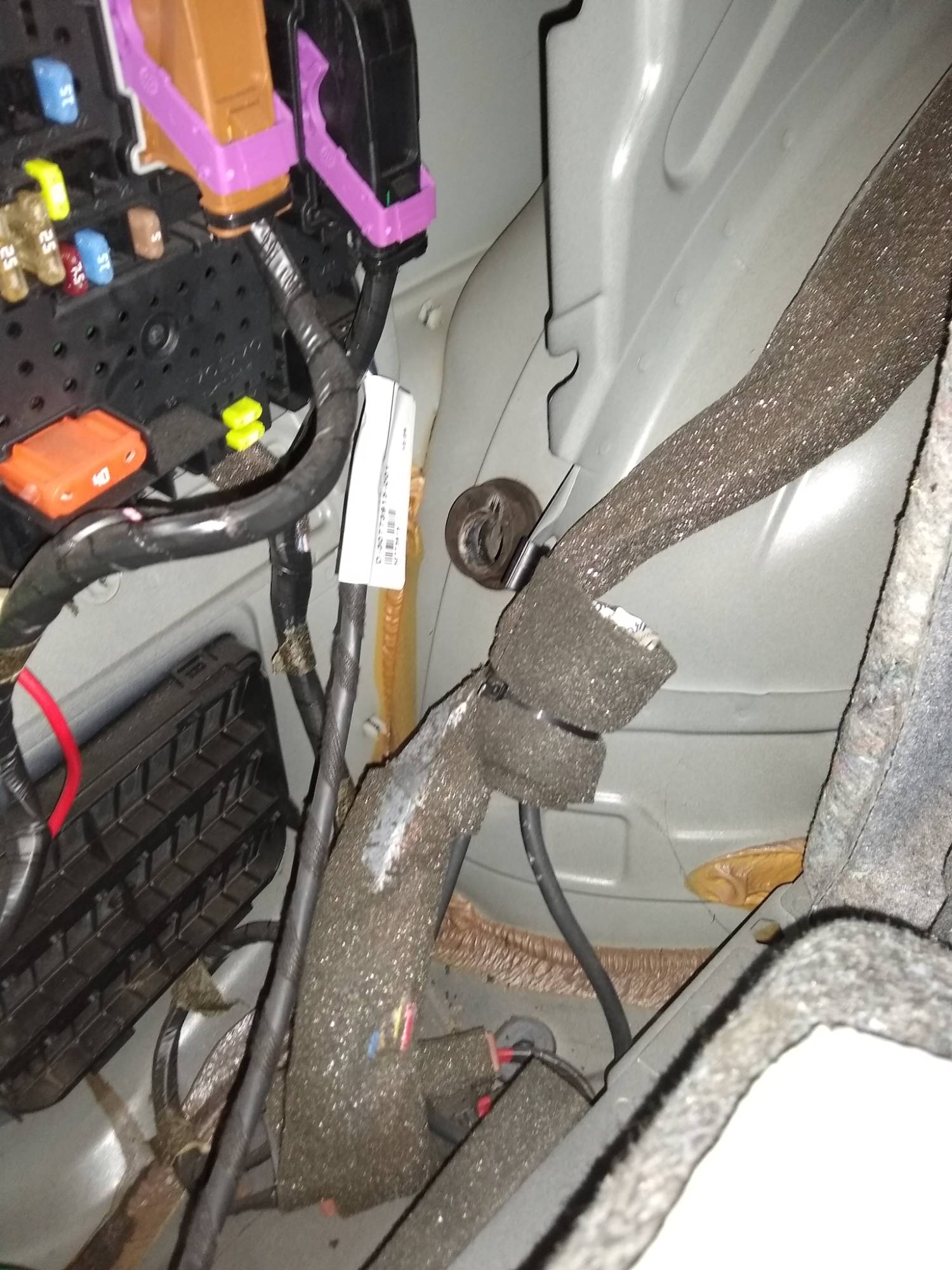 09 S60 Rear Driver's Side Sunroof Drain3.jpg