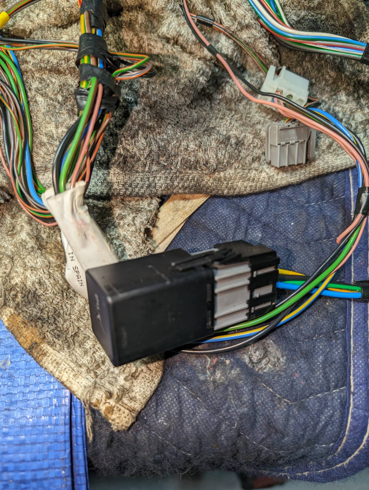 Mystery relay in center console