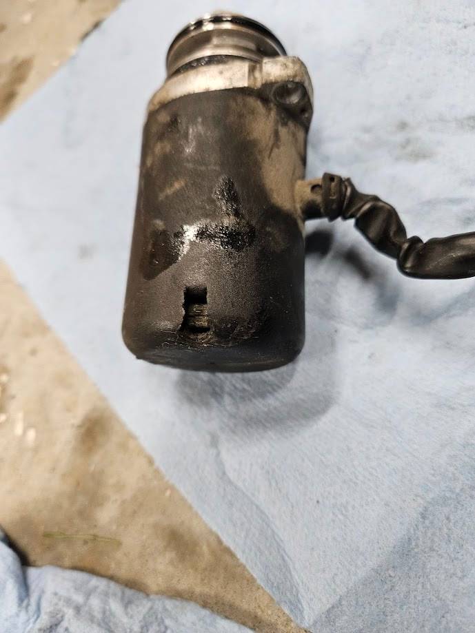 oil pump damamged casing.jpg