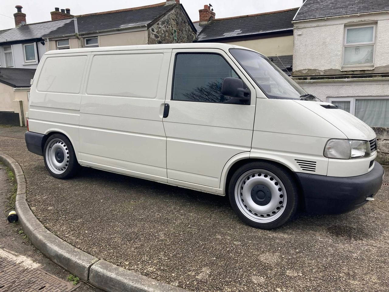 van.jpg