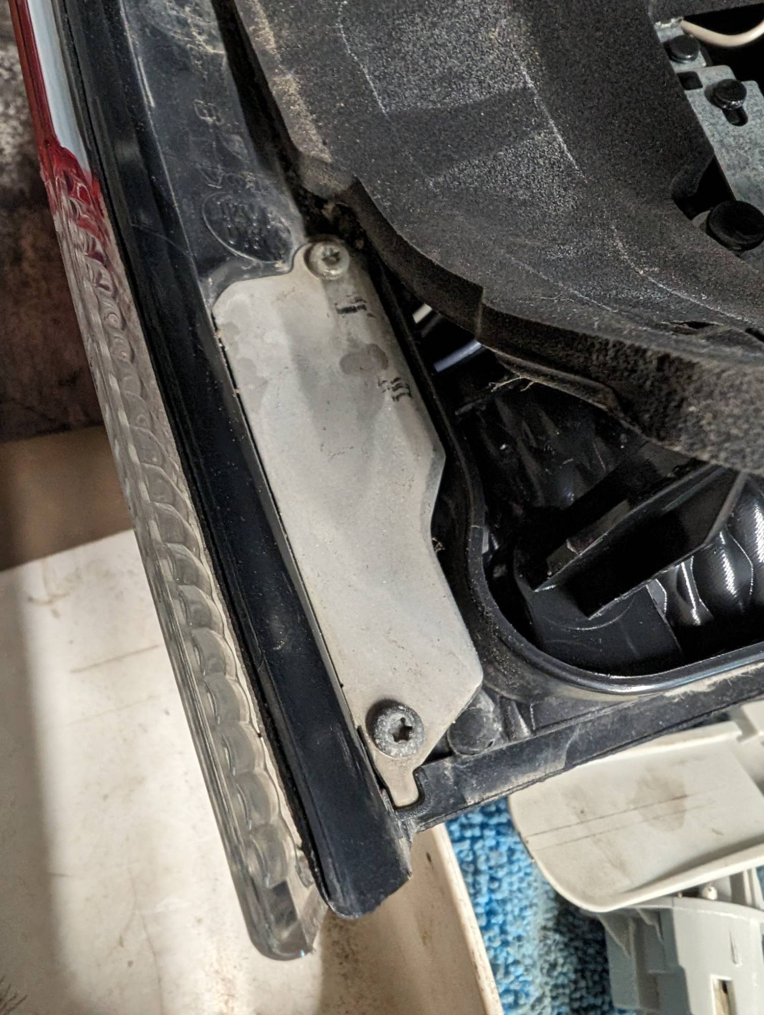 Marker light unit hidden below this