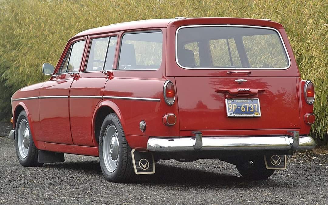 1964 Volvo Amazon 122 Wagon.jpg