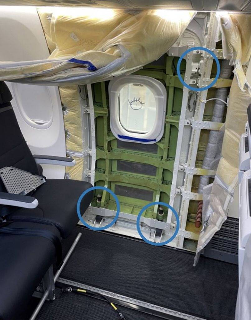 Boeing_737_Door_Plug-NTSB_1.jpg