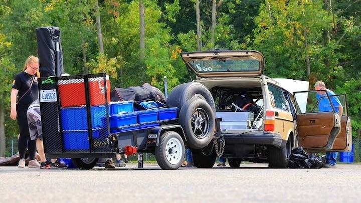 drag-week-volvo-245-trailer-and-roof-rack.jpg