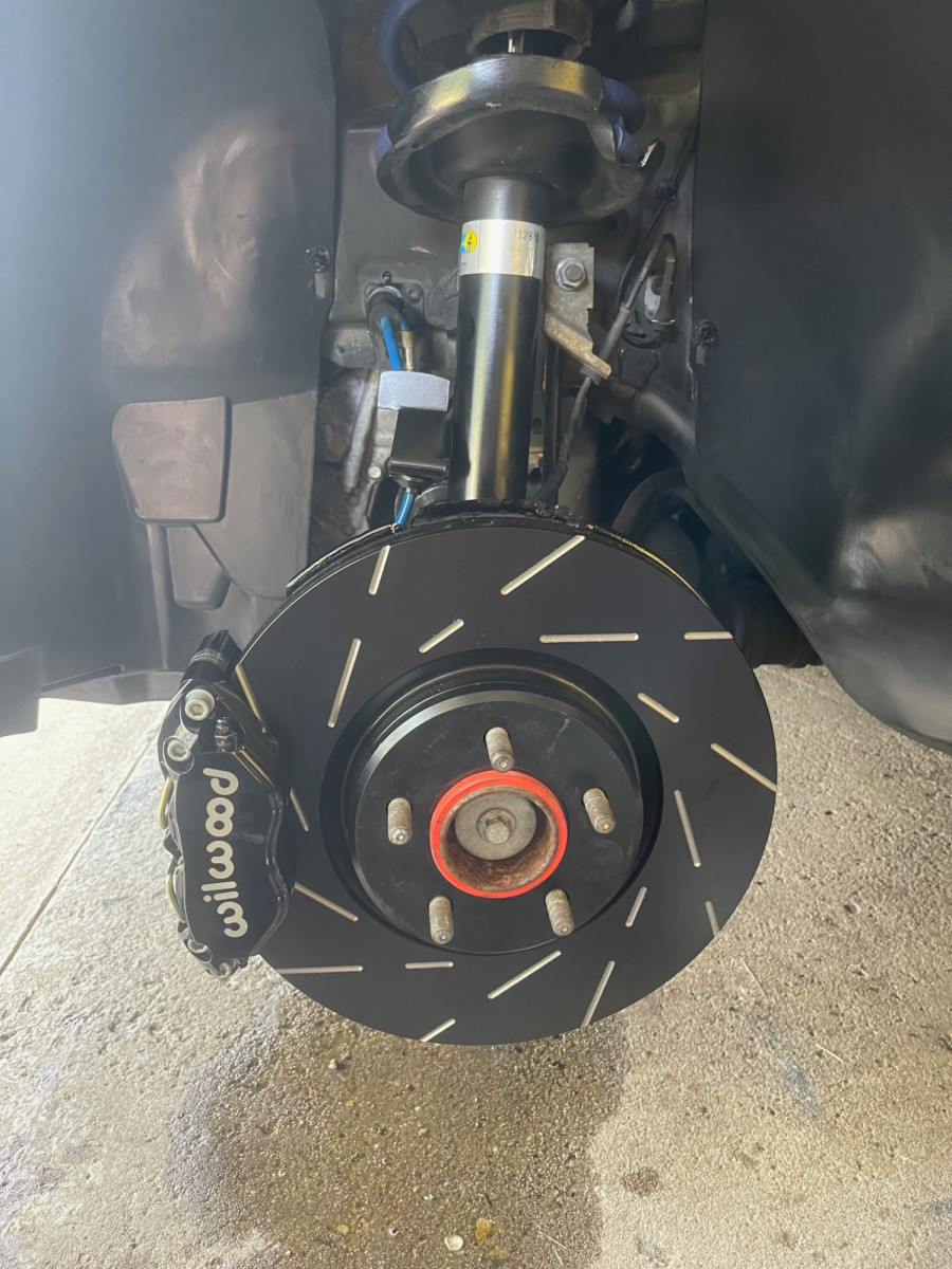 Wildwood 4 pots/EBC discs/iPd Stainless lines/Bilstein b4/Elevate Sport Springs