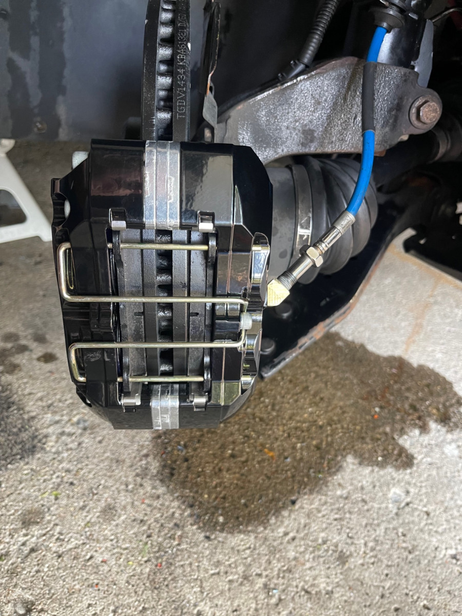 Wilwoods,disc &amp; iPd lines installed EBC 320mm disc (part#USR1434)