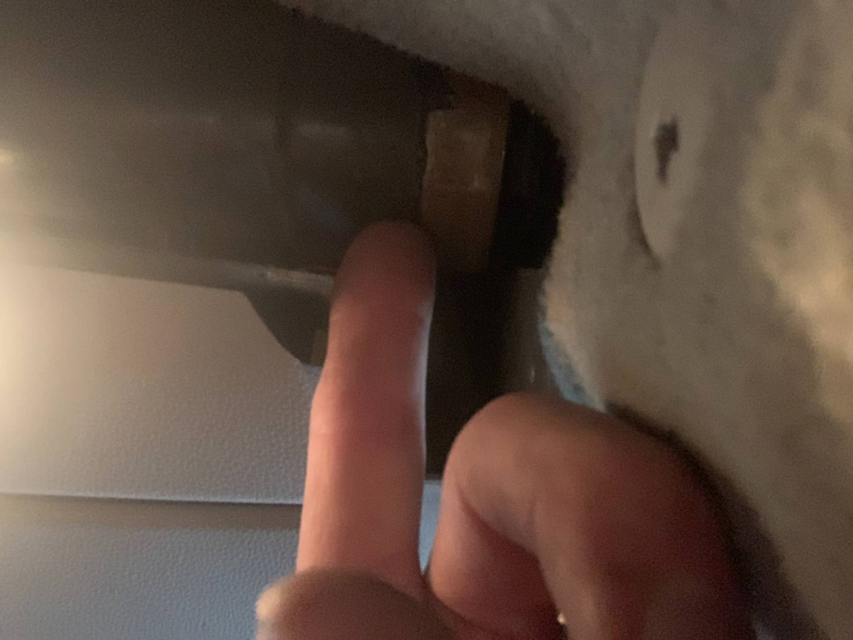 Finger pointing to unknown part