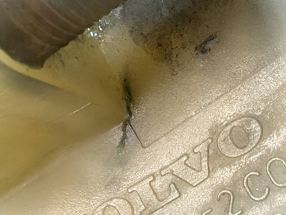 Crack  in base of header tank