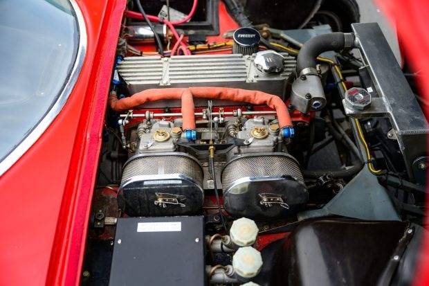 1966_marcos_2.4L redblock.jpg