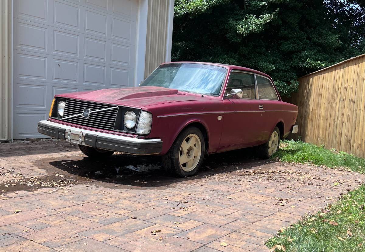 1975 242 hot rod.jpg