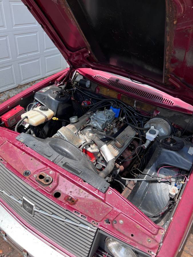 1975 242 350 Muncie.jpg