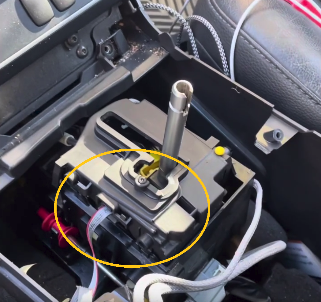 XC90 Shifter Geartronic Cable.png