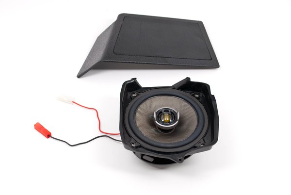 SAK-3204 front door kit with TS-E1302i speaker