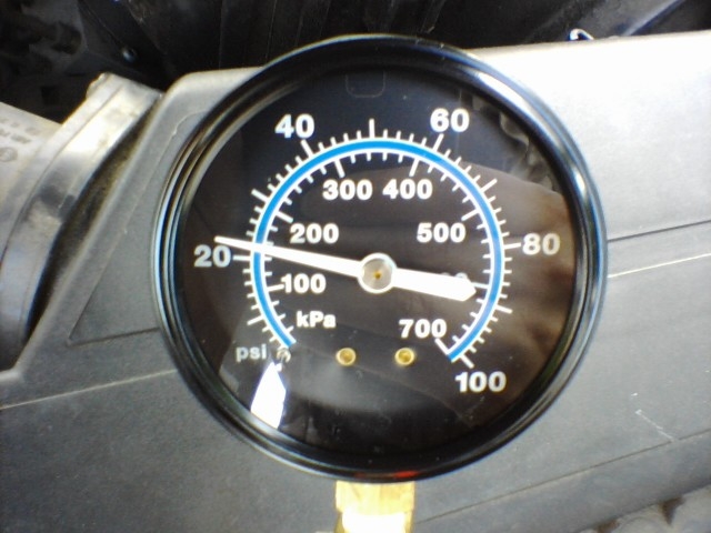 VolvoC702001_Low Fuel Pressure.JPG