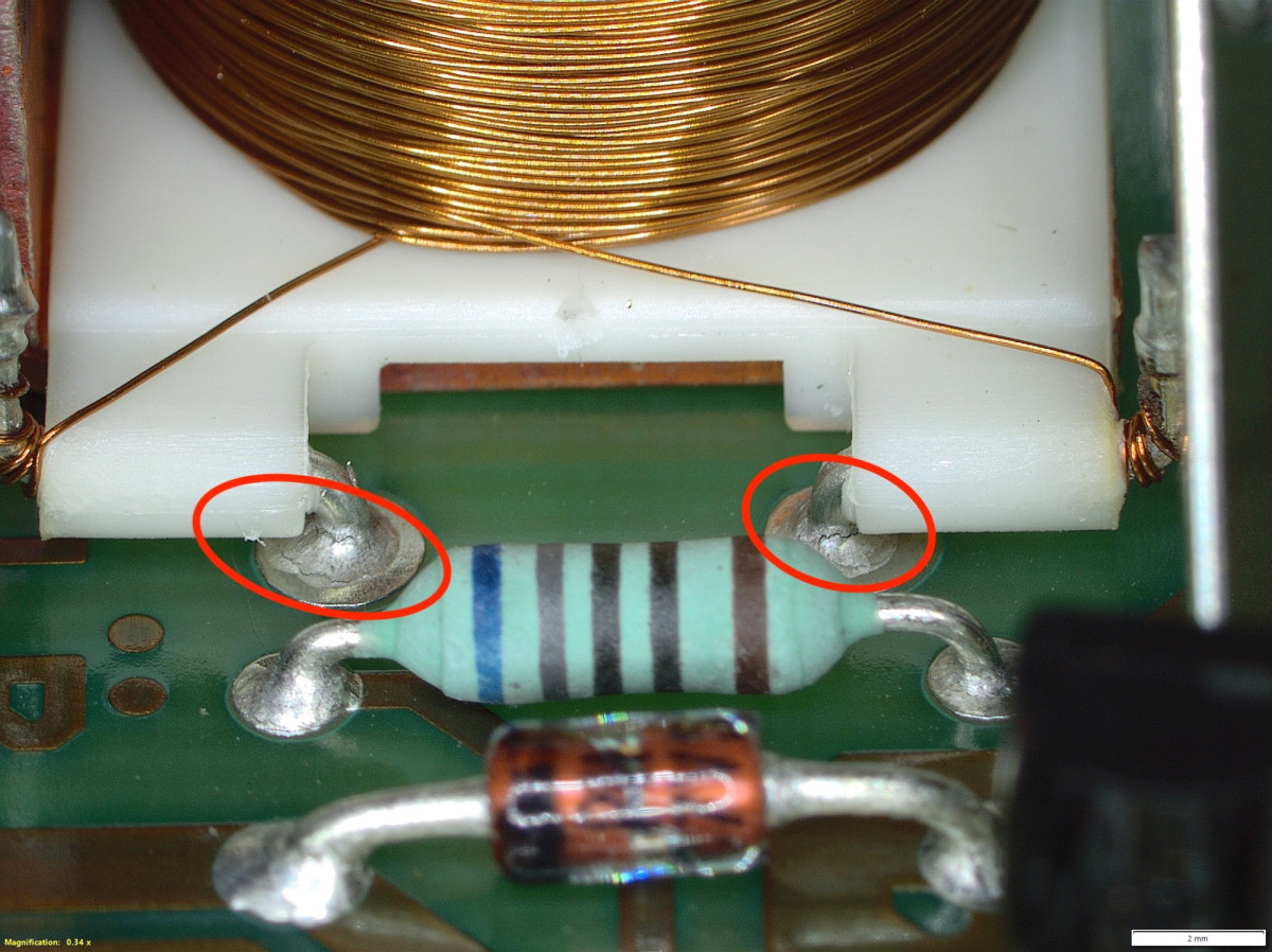 Fuel pump relay cracks
