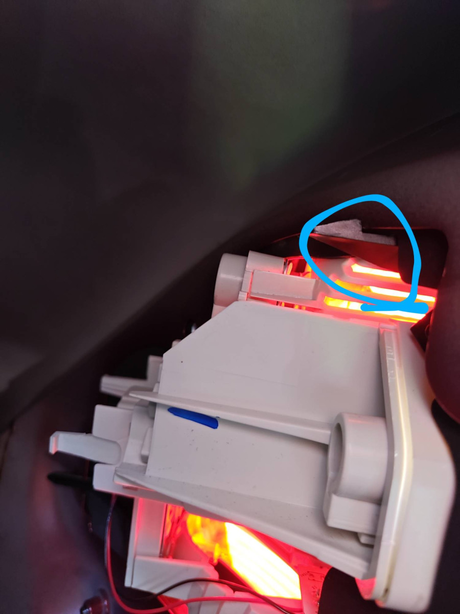 Tail light clip 1