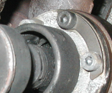 center driveshaft small.jpg