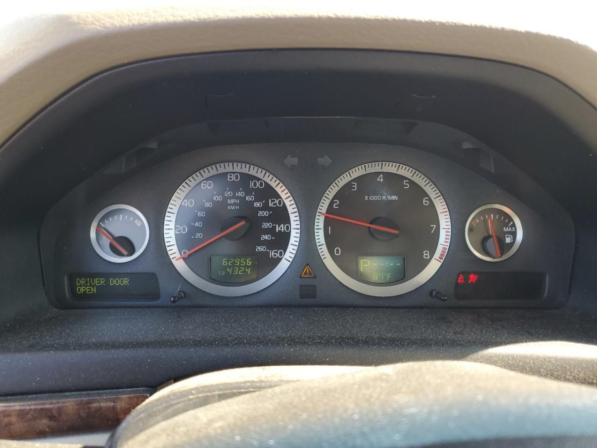 2006 S80 2.5T 6.png