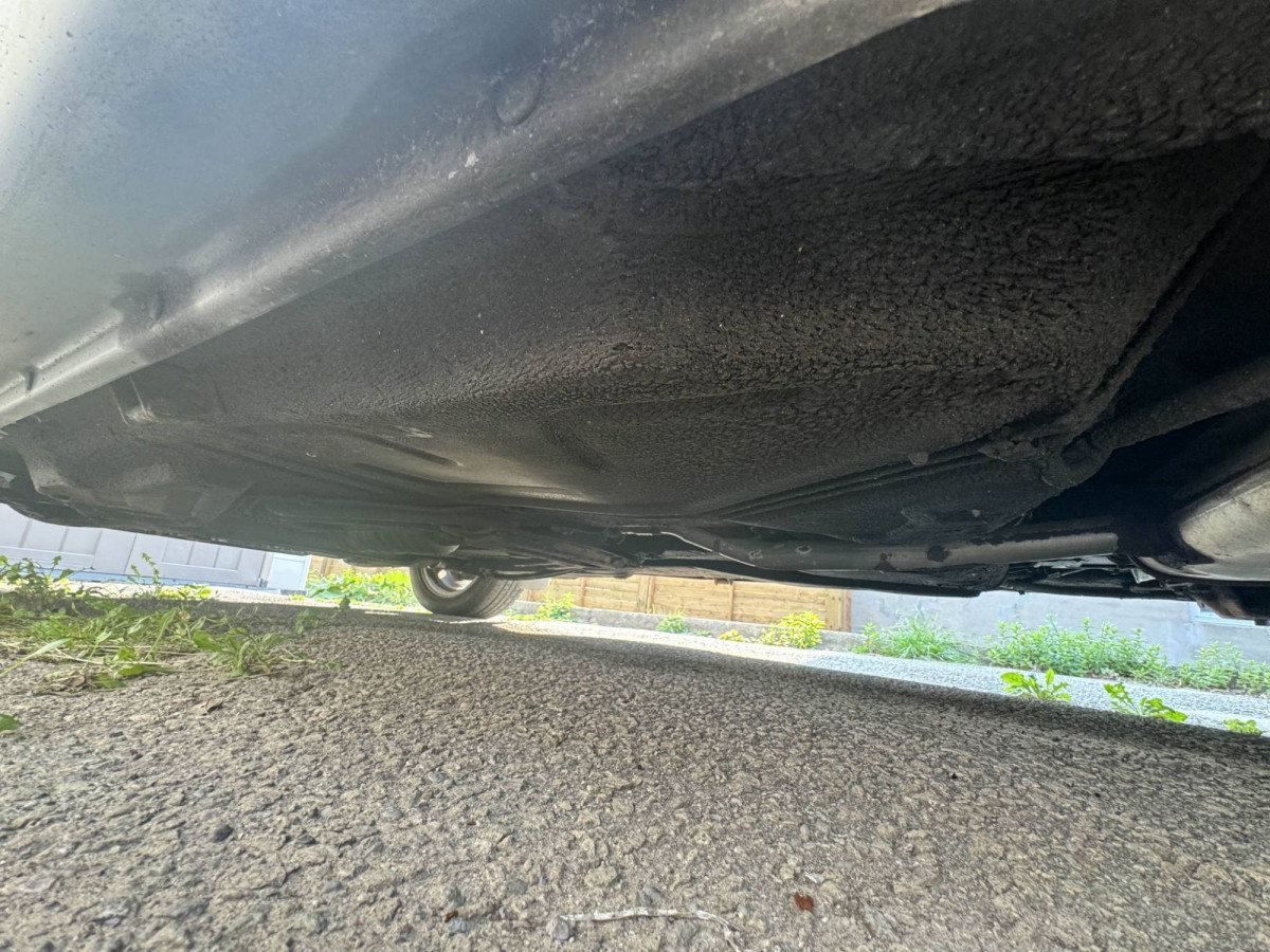 midsection undercarriage.jpg