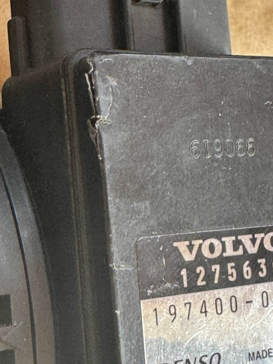 air sensor electronic side face on view.jpg