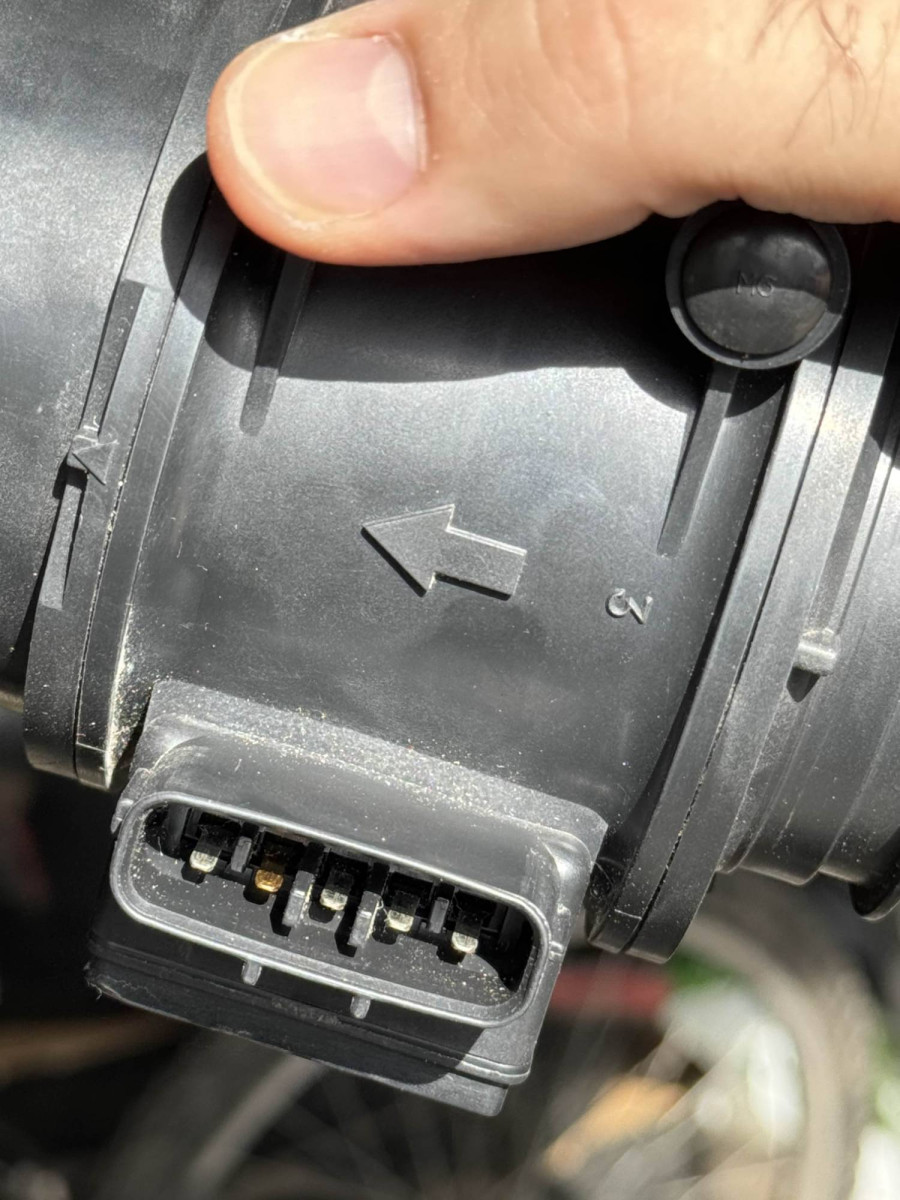 air sensor pins 1.jpg