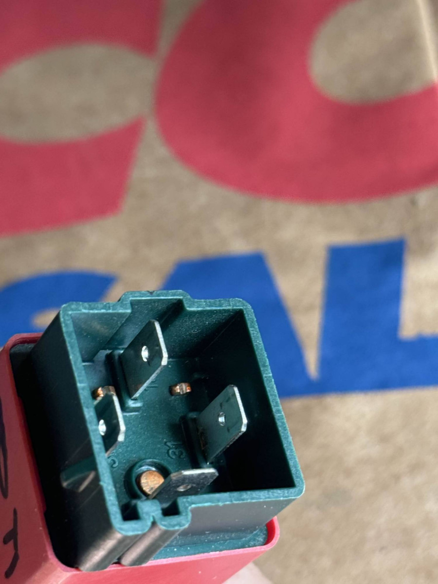 spare fuel pump pins.jpg