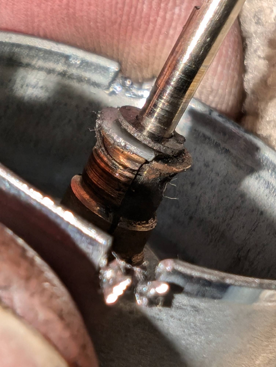 Contact surface 50% missing