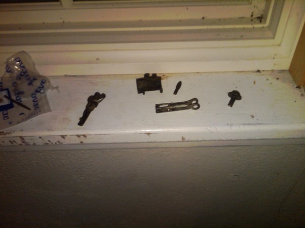 attachment piece of old expander here with the old screw