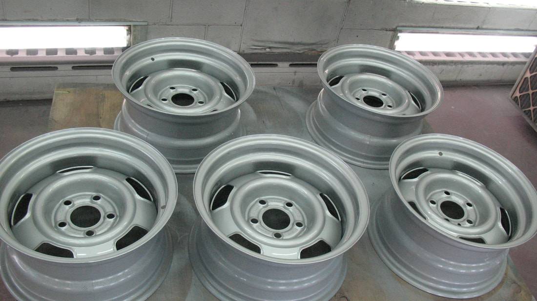 Volvo fat steelies.jpg