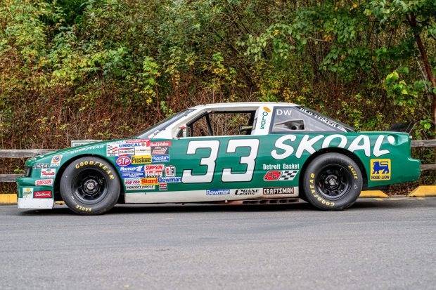 1991_oldsmobile_cutlass-Harry Gant.jpg
