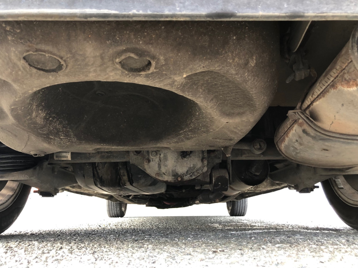 1992 Volvo 940, B234F Underside