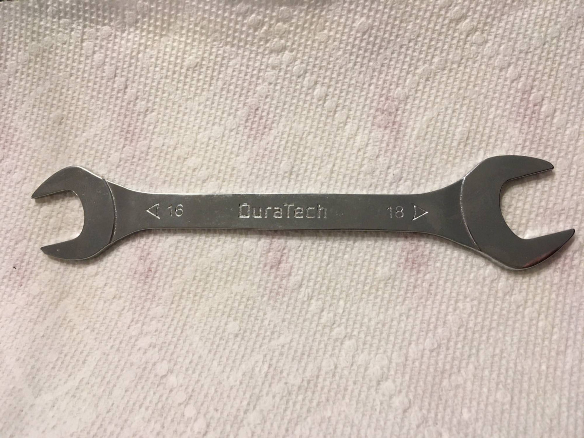 Wrench 2.JPG