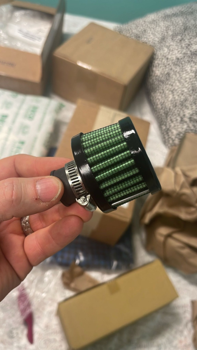 Radium catch can breathers x2