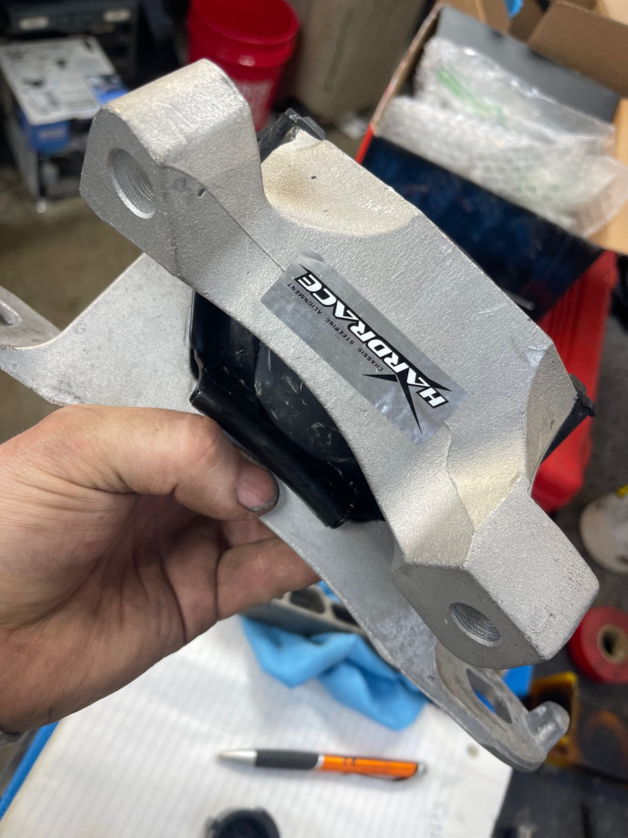 Hard Race upgraded mount