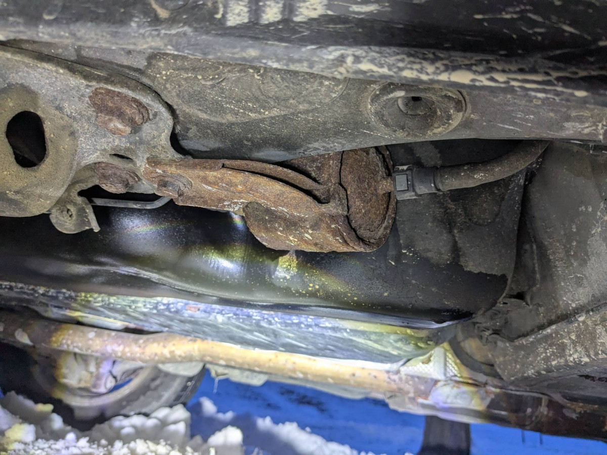 Fuel filter visible from rear passenger door.