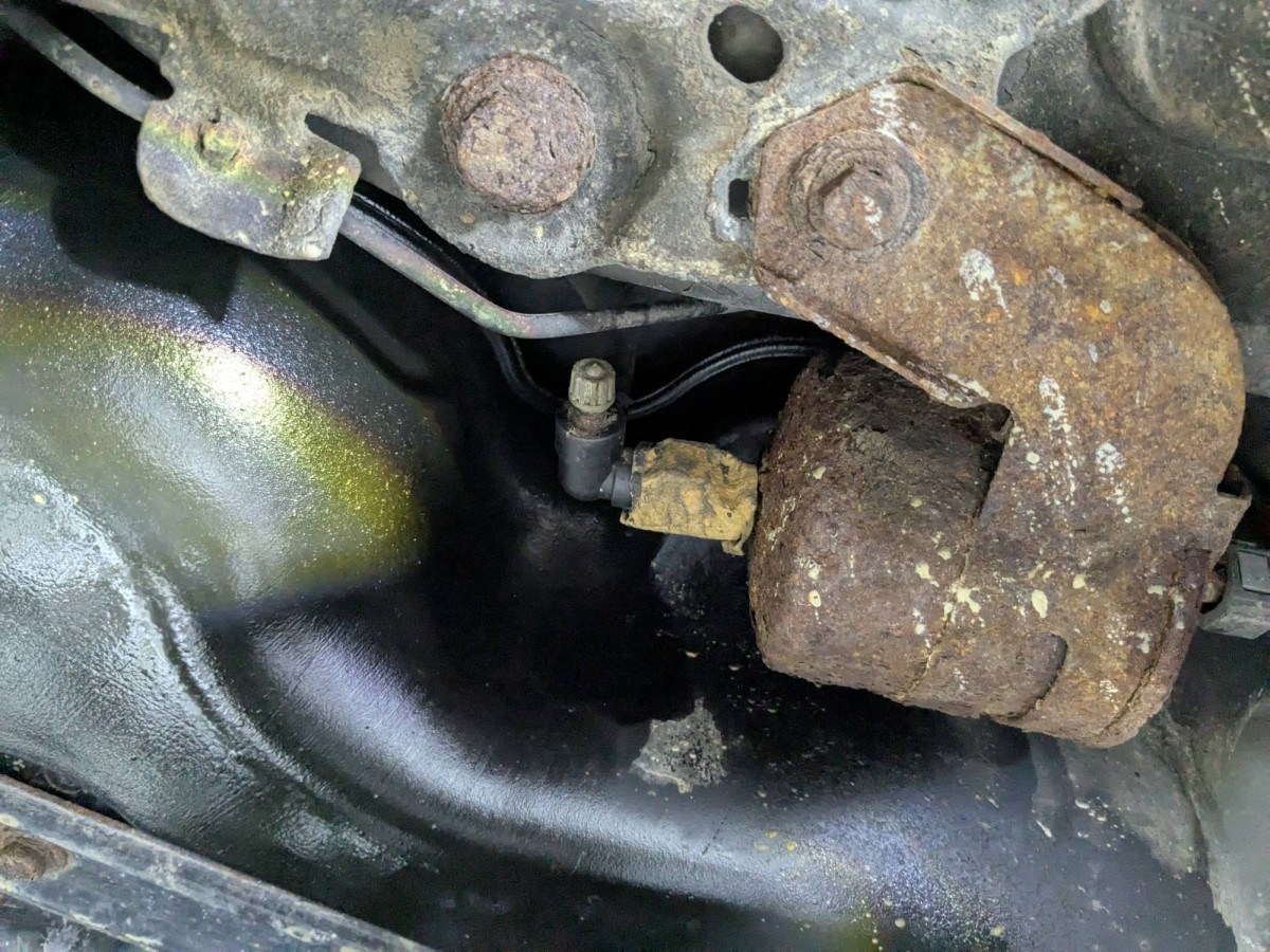 Close up of assumed leak.