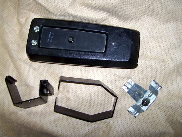 volvo arm rest   2.jpg