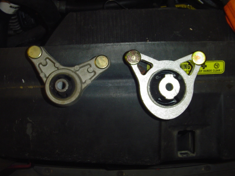 850 Fire Wall Torque Arm Mount Comparison.JPG