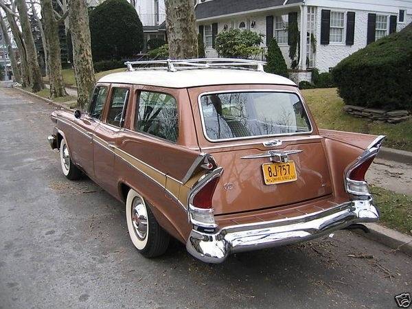 Rare double-finned beauty with roof rack.jpg