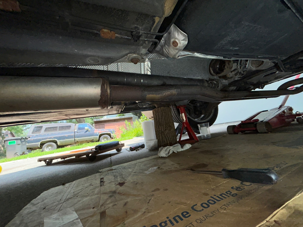 propshaft resting on exhaust