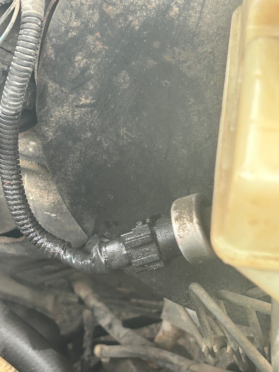 1996 Volvo 850 brake pressure sensor