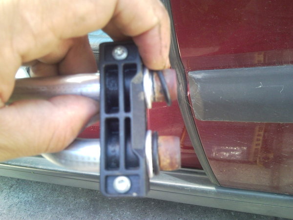 Pic 7 Remove the old seals and place the new ones over the pipes